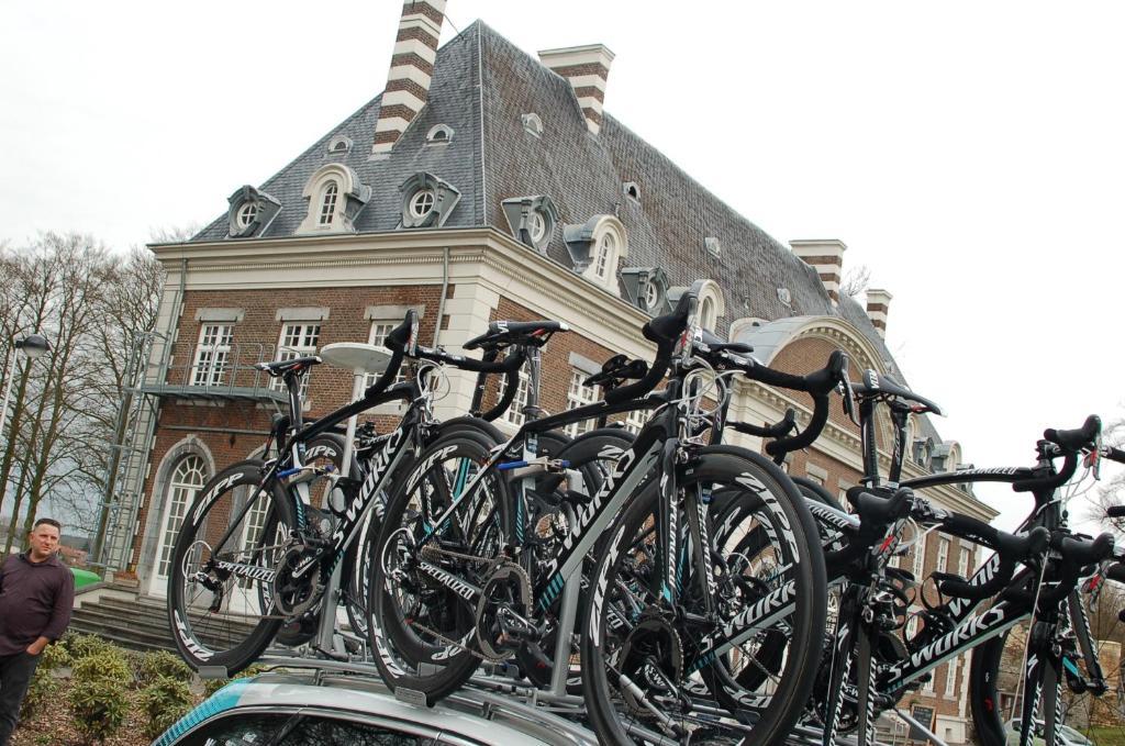 Отель Kasteel Pietersheim Maastricht - Ланакен Экстерьер фото