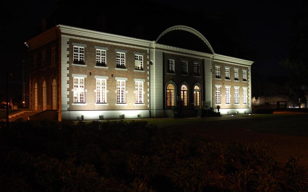 Отель Kasteel Pietersheim Maastricht - Ланакен Экстерьер фото